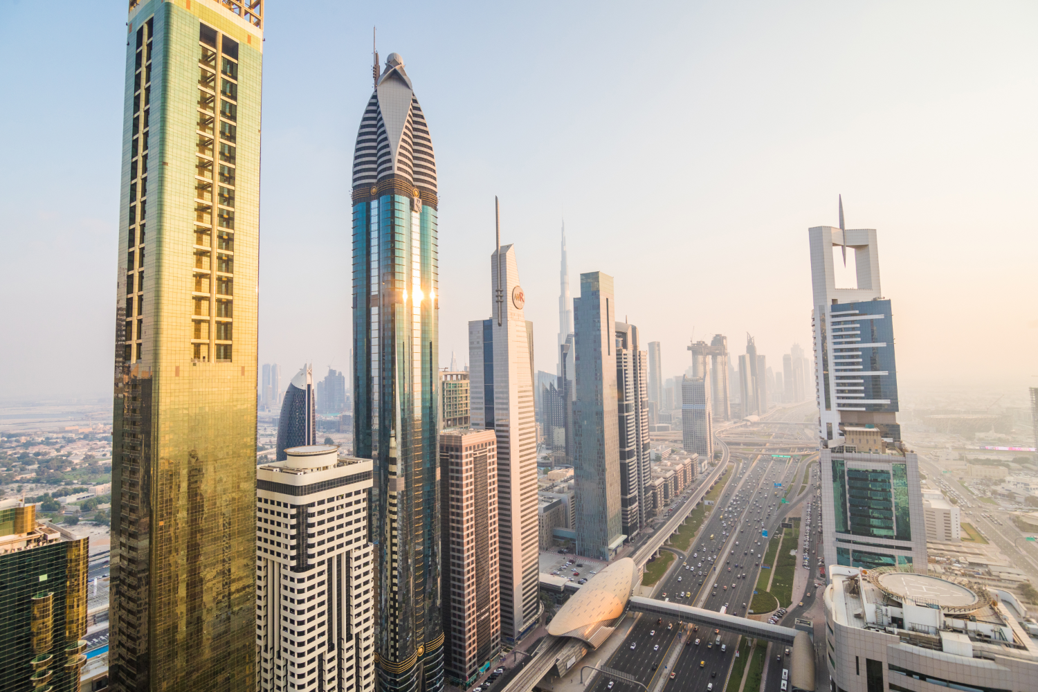 A stunning photo of Dubai skyline