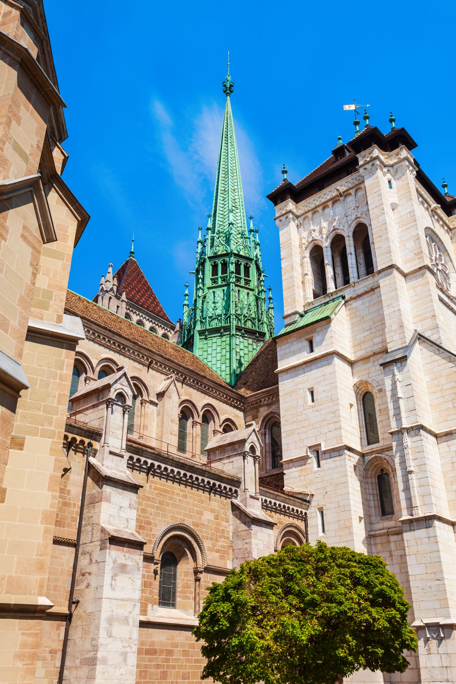 Die Kathedrale St. Peter in Genf