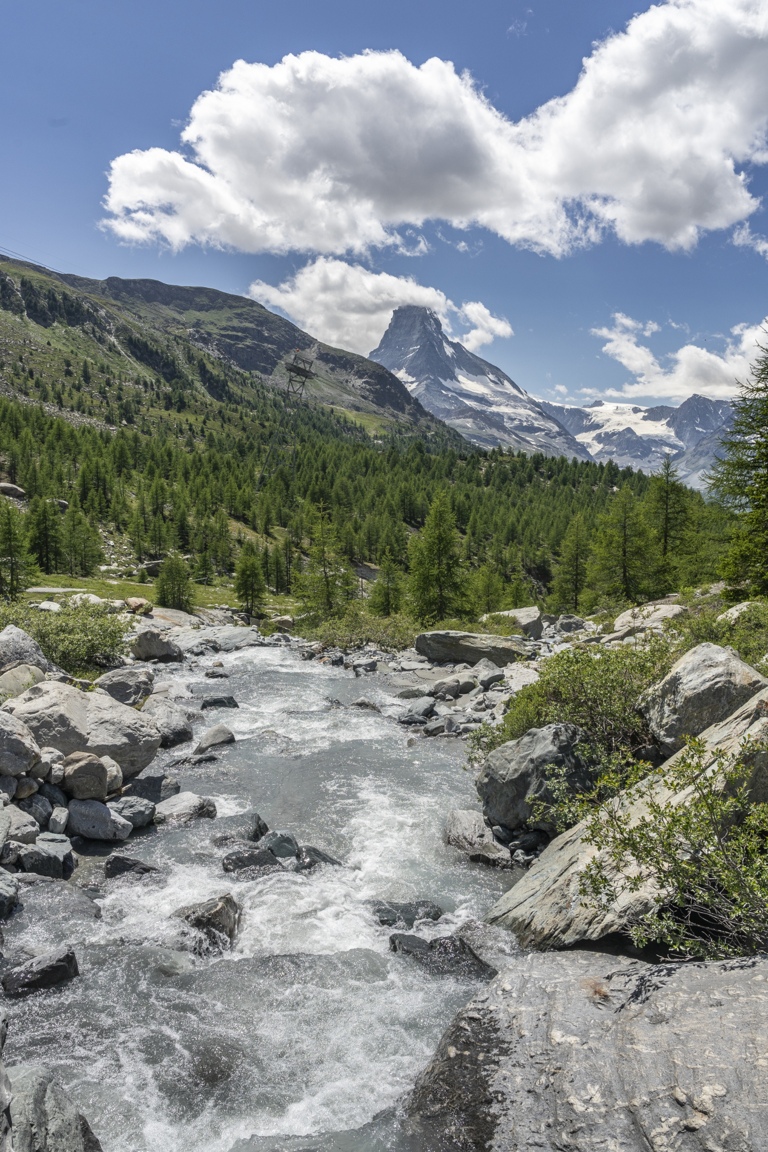 Zermatt tem uma natureza realmente impressionante